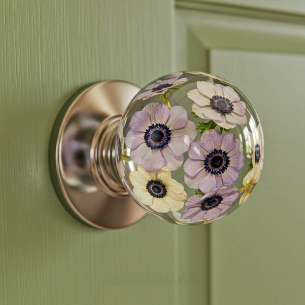 Epoxy Flower Doorknobs